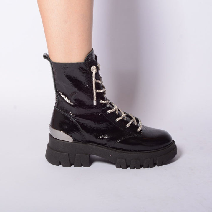 Bota Couro Tratorada