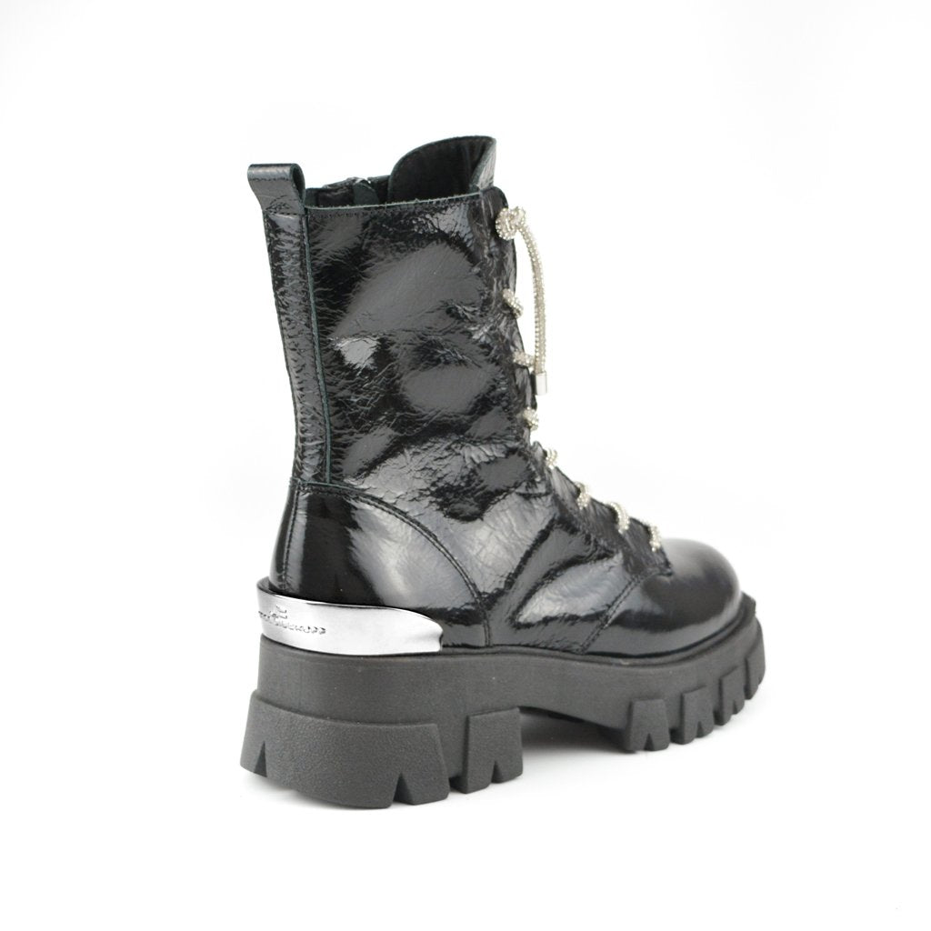 Bota Couro Tratorada