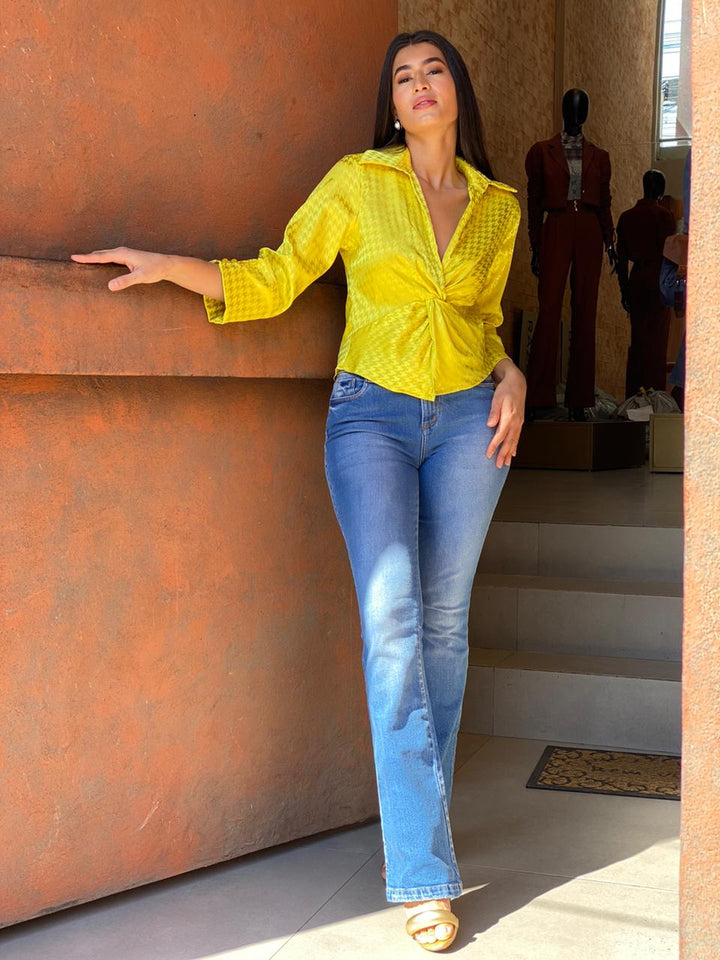 Slit Neckline Sleeve Shirt