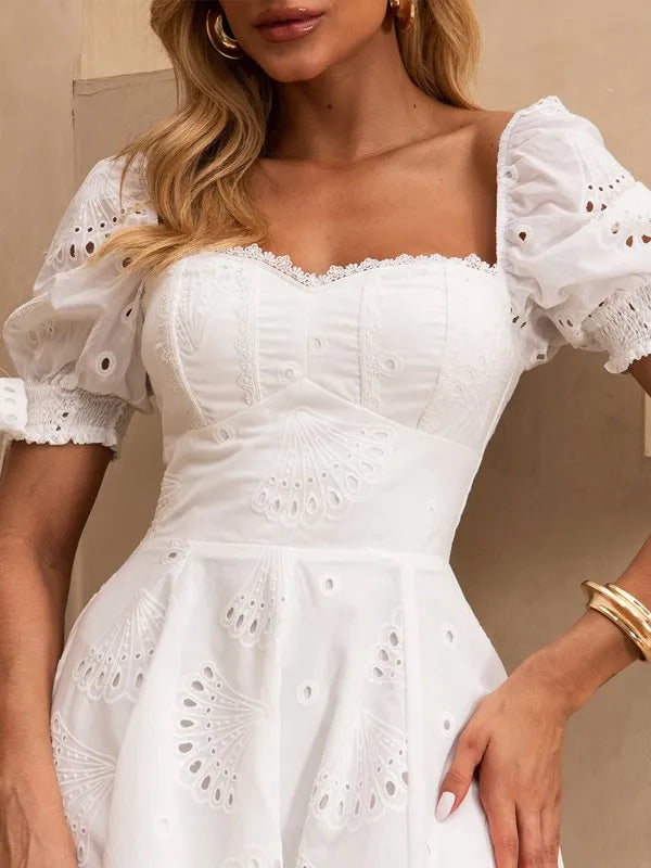 Short Laise Dress