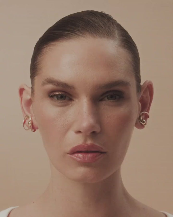 Frida Pendulum Earrings