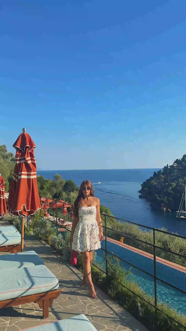 Vestido Curto Floral Bella Di Ferrara