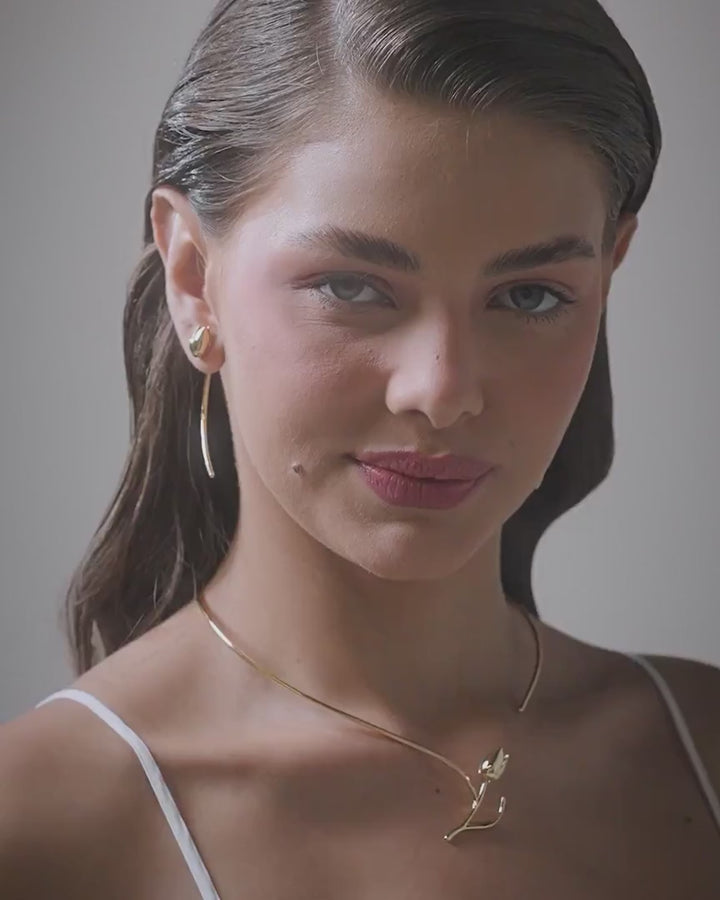 Tulip Choker