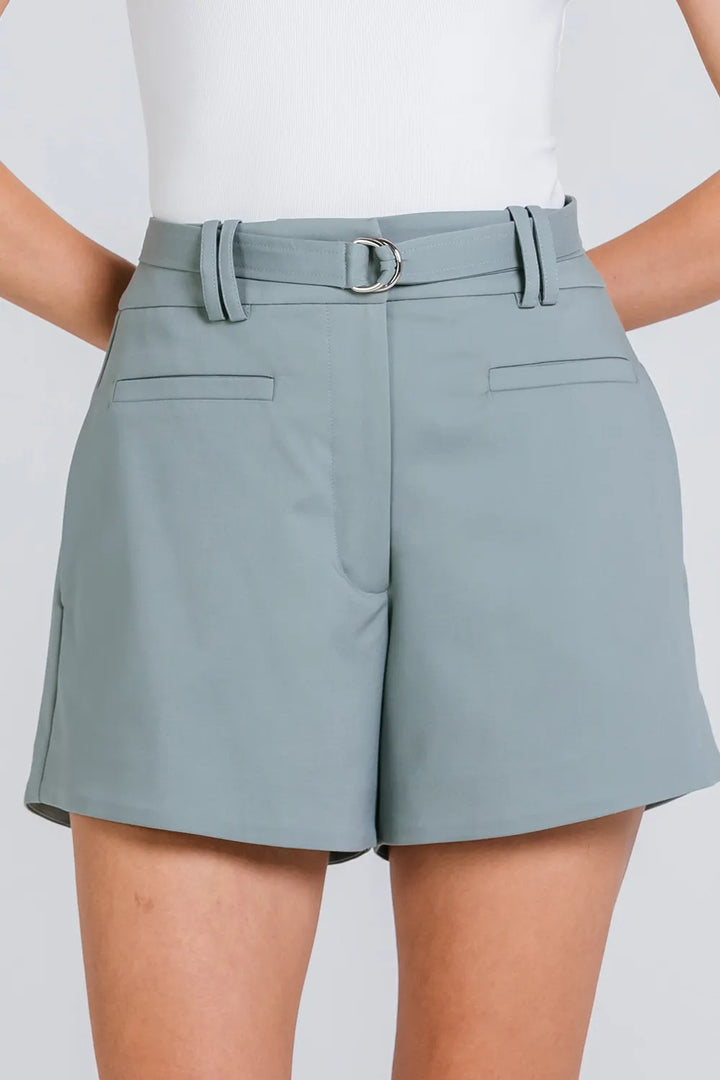 Short Valeria