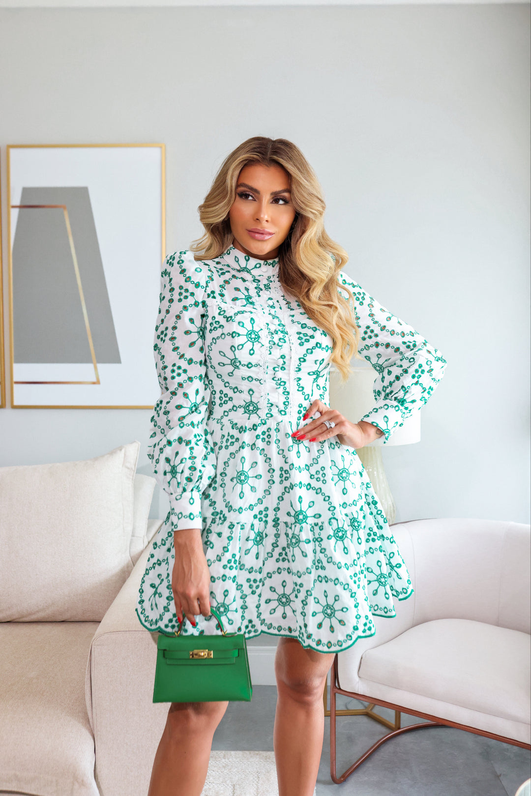 Short Laise Dress
