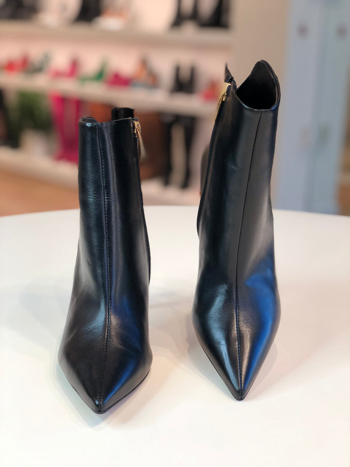 Short Boot with Thin Heel in Carrano Leather
