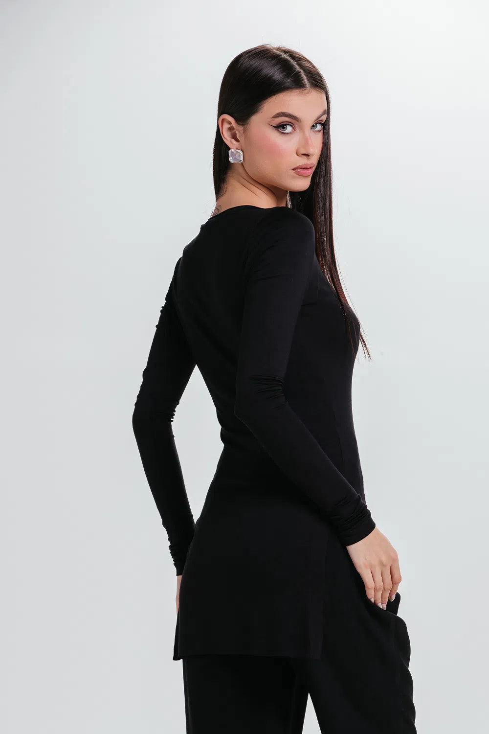 Charth V-neck Blouse