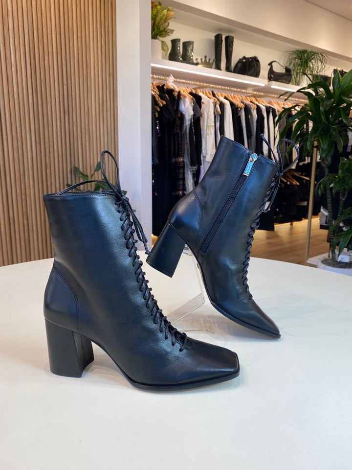 Carrano Leather Lace-Up Boot