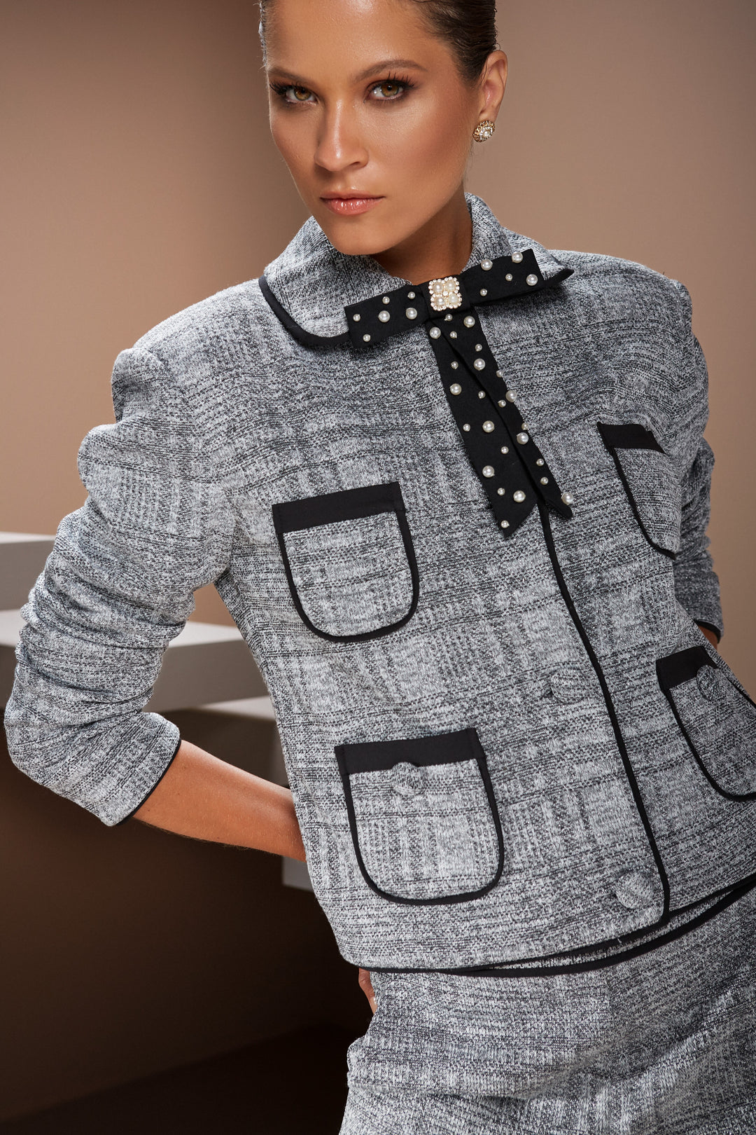 Anne Fernandes Tweed Pants+Coat Set